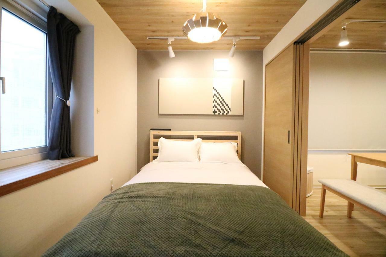 Sky Court 717 Apartment *