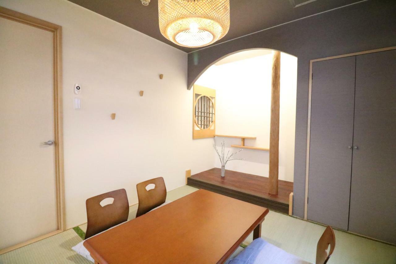 Apartment Sky Court 717
