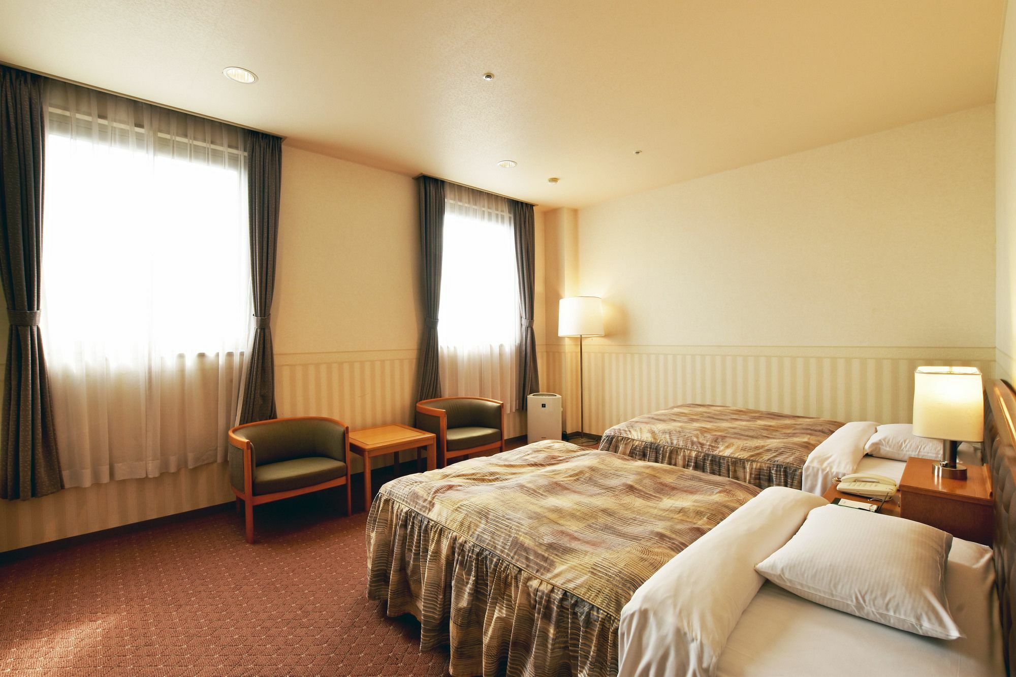 Sun Plaza Hotel