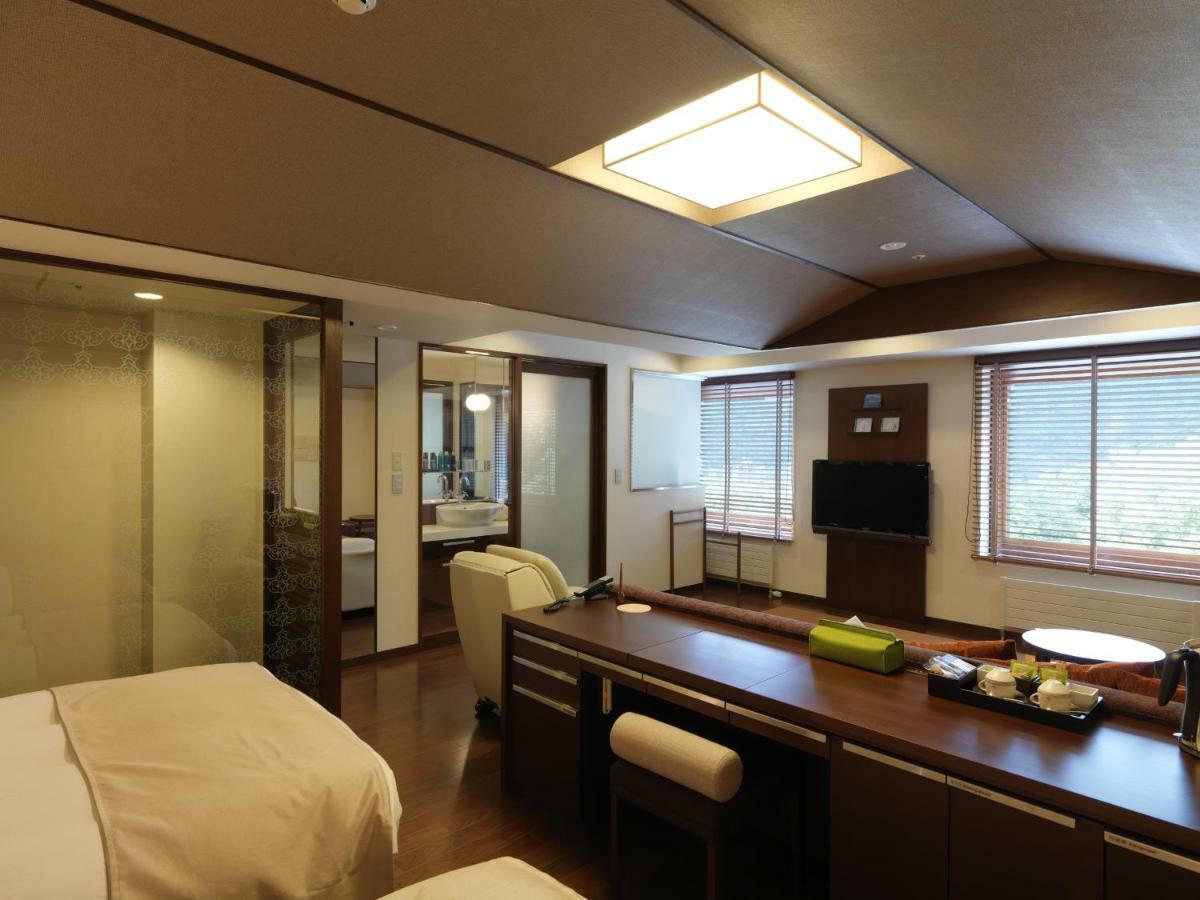Jozankei Tsuruga Mori No Uta Sapporo
