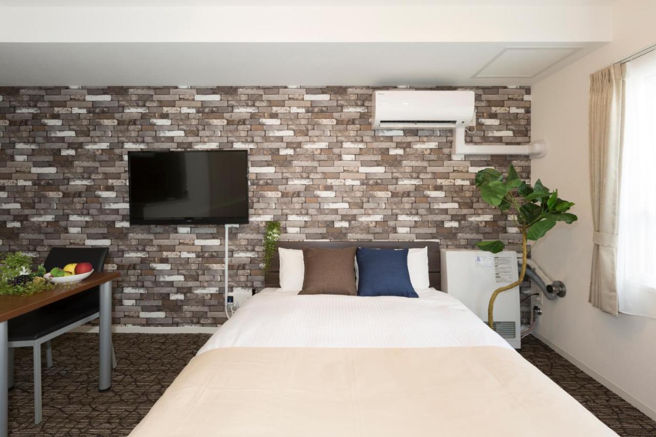 One's Aparthotel 4*