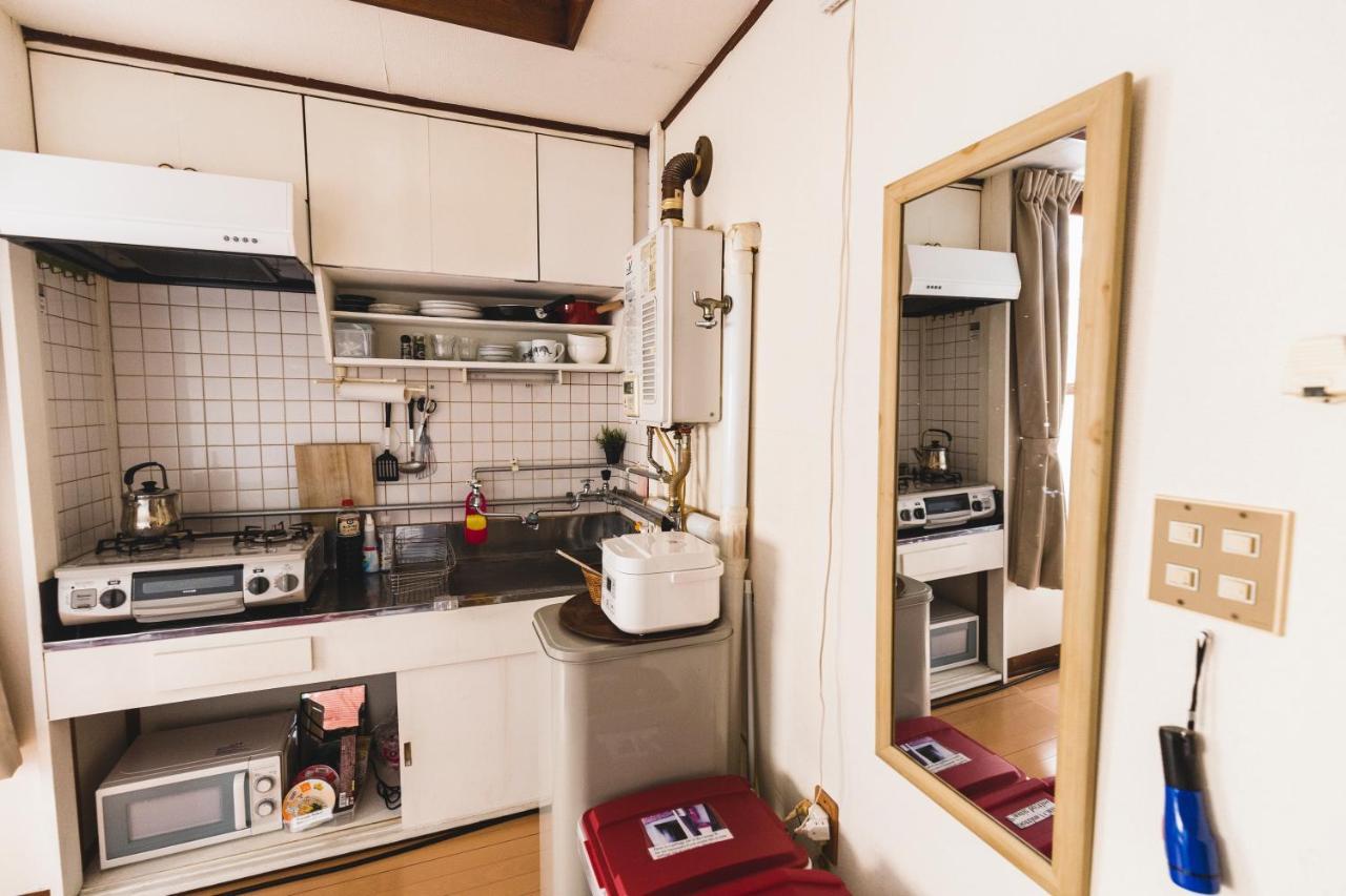 Apartment 12jyo Heights#205 *