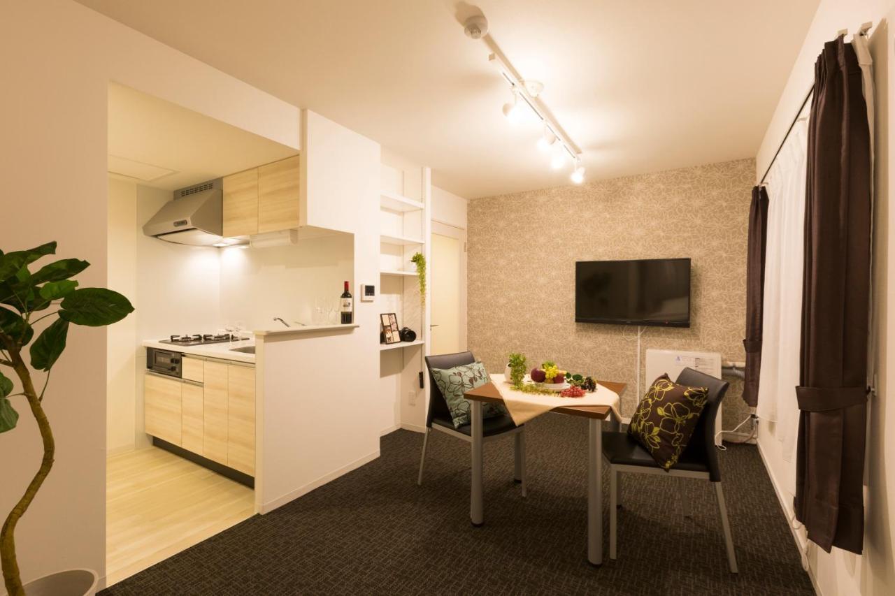One's Aparthotel 4*