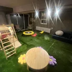 S9W13 Laboinn Large Private House