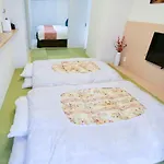 Momo Premium 401