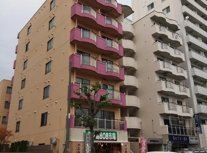 ローヤルハイツ菊水駅