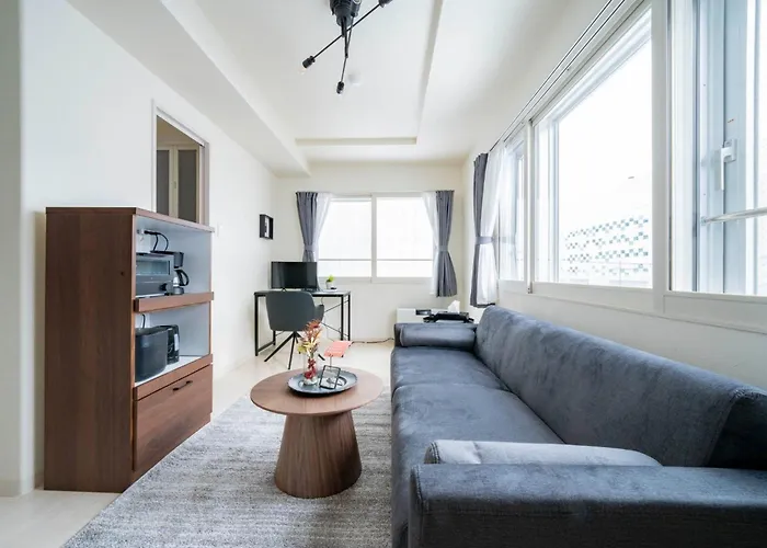 Court Villa - Vacation Stay 18723