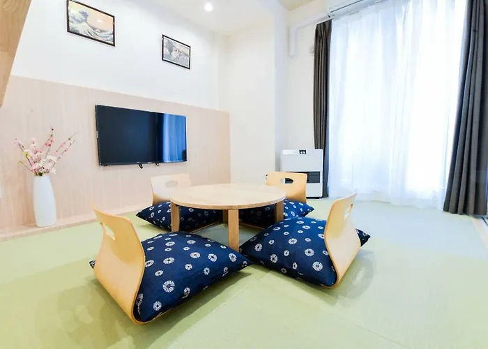 Momo Premium 303