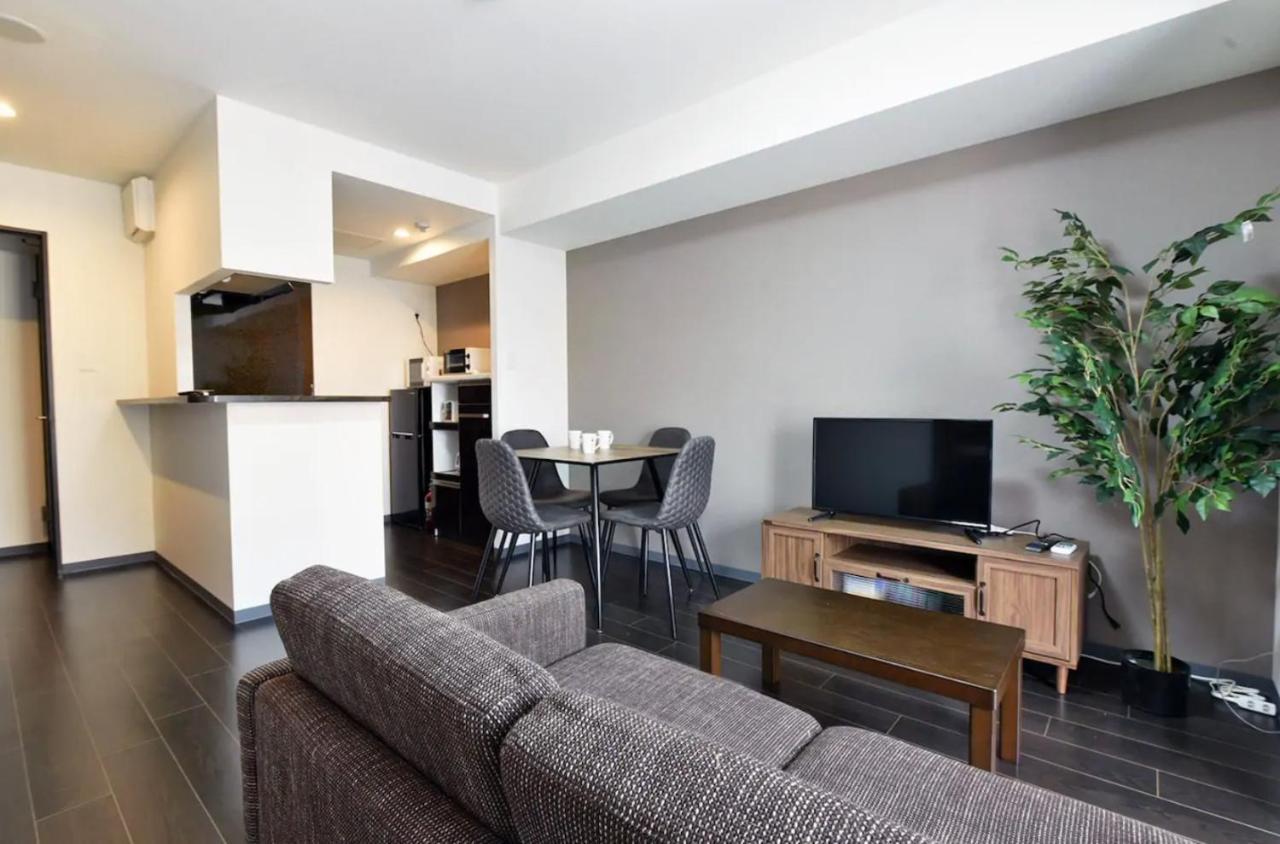 Suncourt Hongo Dori Garden Hills / Vacation 7609 Apartment Sapporo