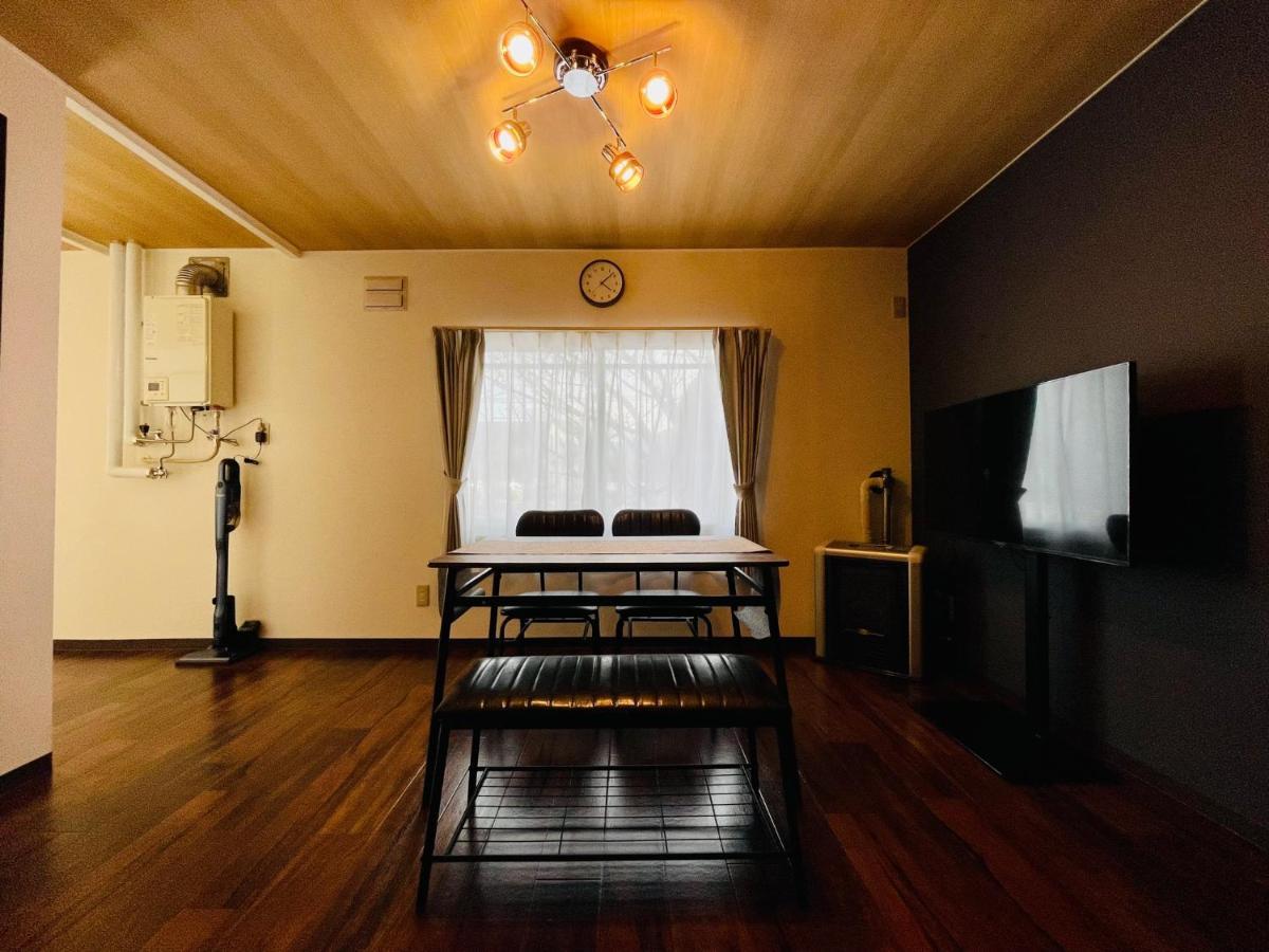 Apartment 小型犬と滞在可能な4ldktipeアパートメント貸切1室限定2022年4月完成 *