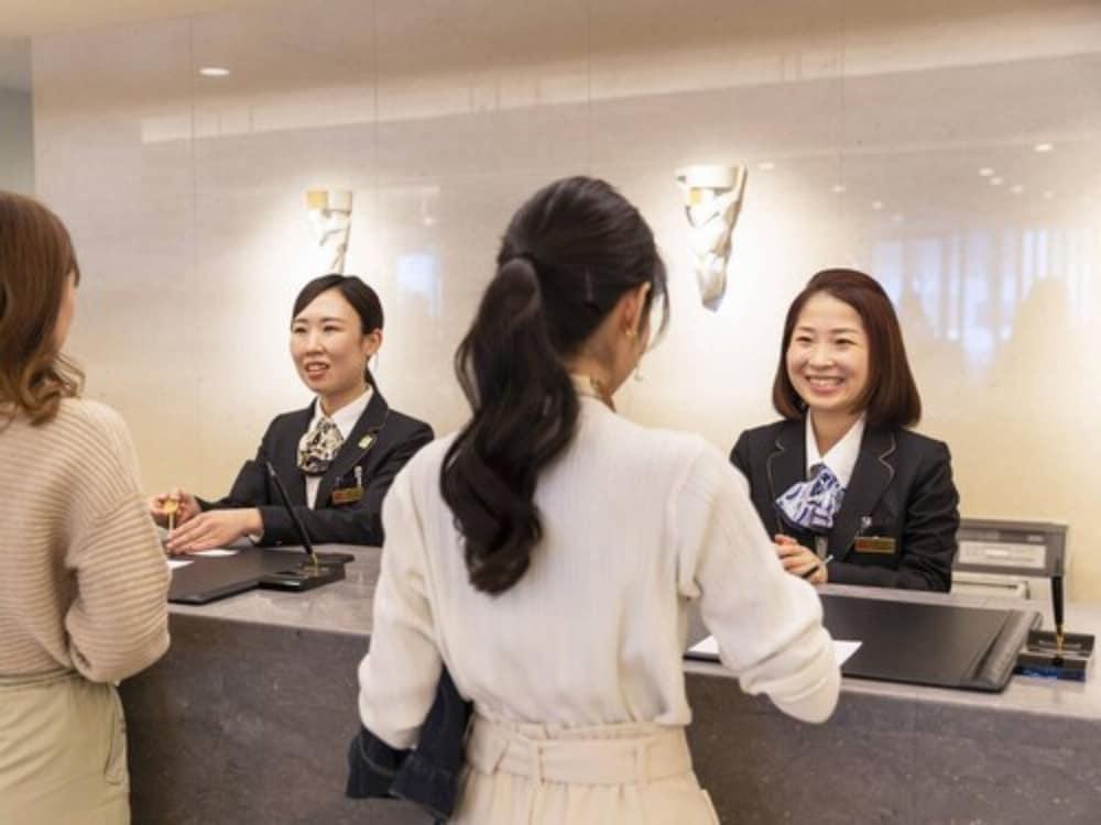 Garden Palace Hotel 4*