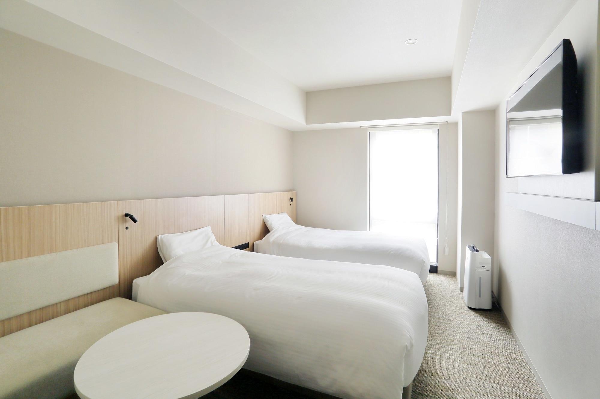 Jr Sapporo-eki Minami-guchi Hotel 3*