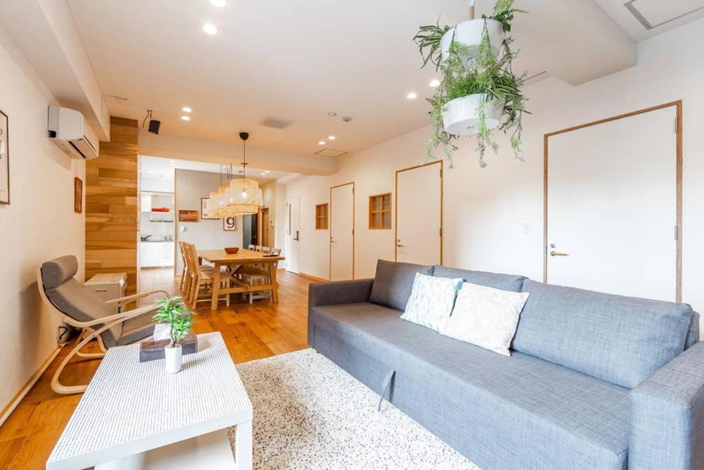 The East Avenue Apartment Sapporo