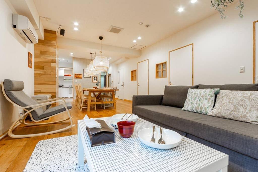 The East Avenue Apartment *