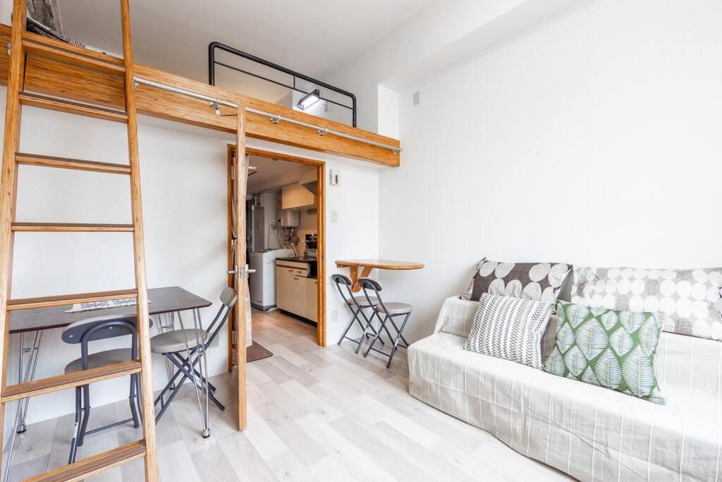 Hideout Apartment