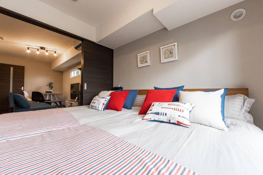 Sparkle Apartment