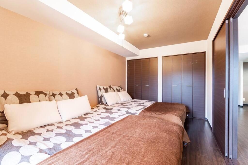 Apartment Fantasy *