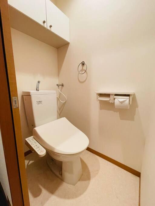 Apartment 4-5観光やビジネスにも最適 札幌市内都心 広い空間 37平米の室内を堪能 貸切 Sapporo