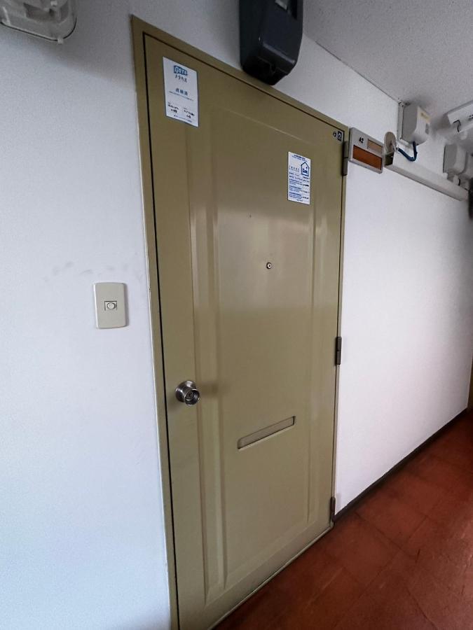 Hokusei Bldg 42 ほくせいビル 42号室 *