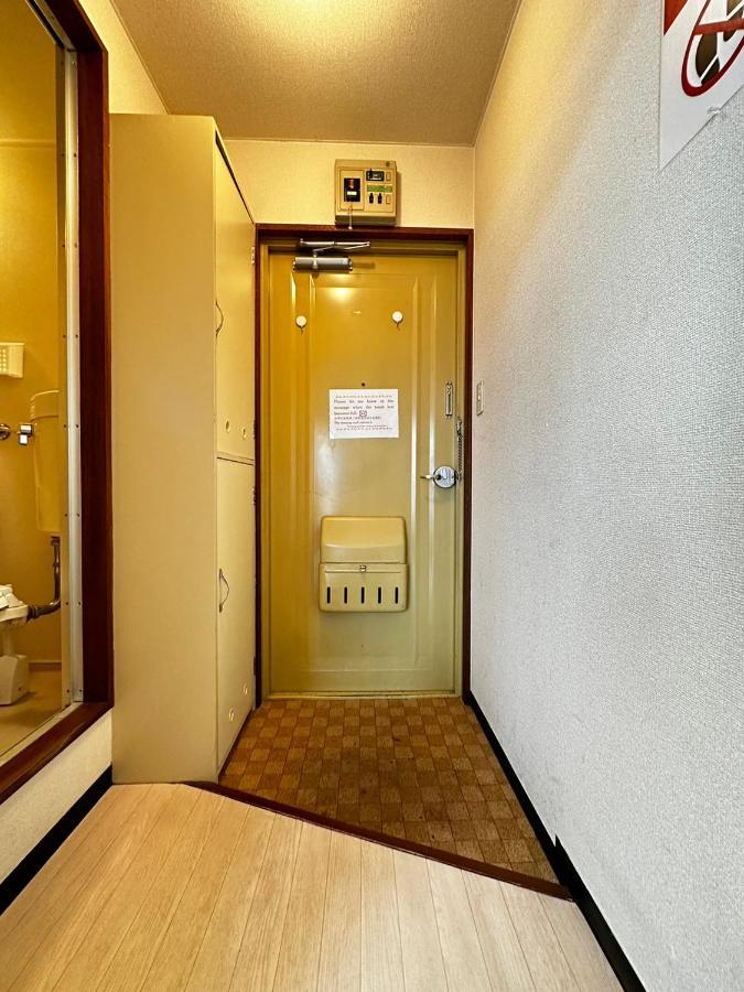 Apartment Hokusei Bldg 42 ほくせいビル 42号室 *
