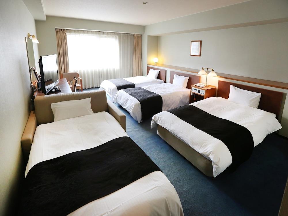 Apa Odori Ekimae Minami Hotel 3*