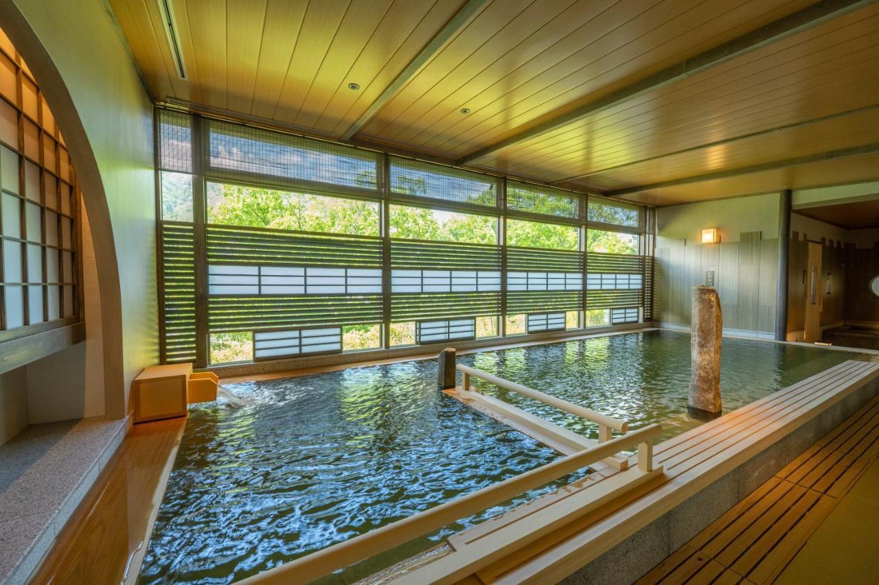 Jozankei Onsen Yurakusoan Ryokan Sapporo