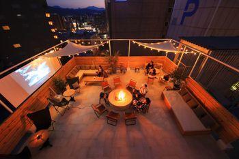 Unwind & Bar Hotel 3*