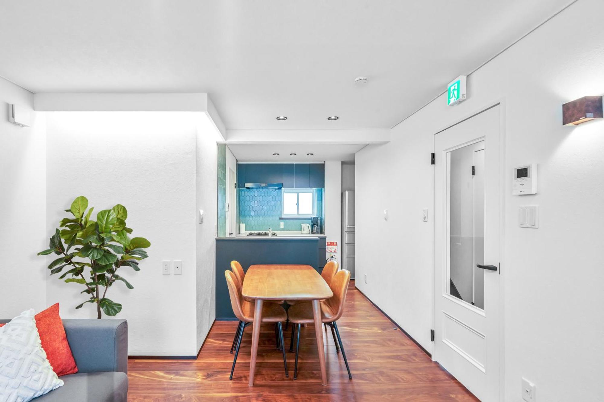 Location Lux Home, 2 Blocks To Sbwy, Sleeps 9