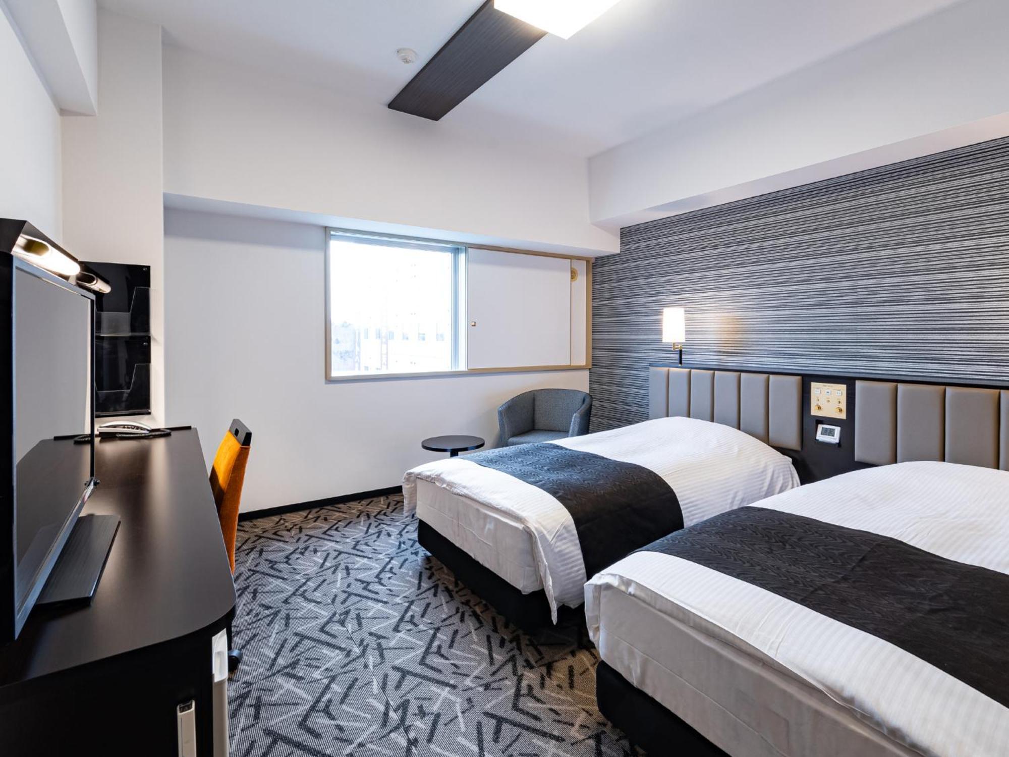 Apa & Hotel