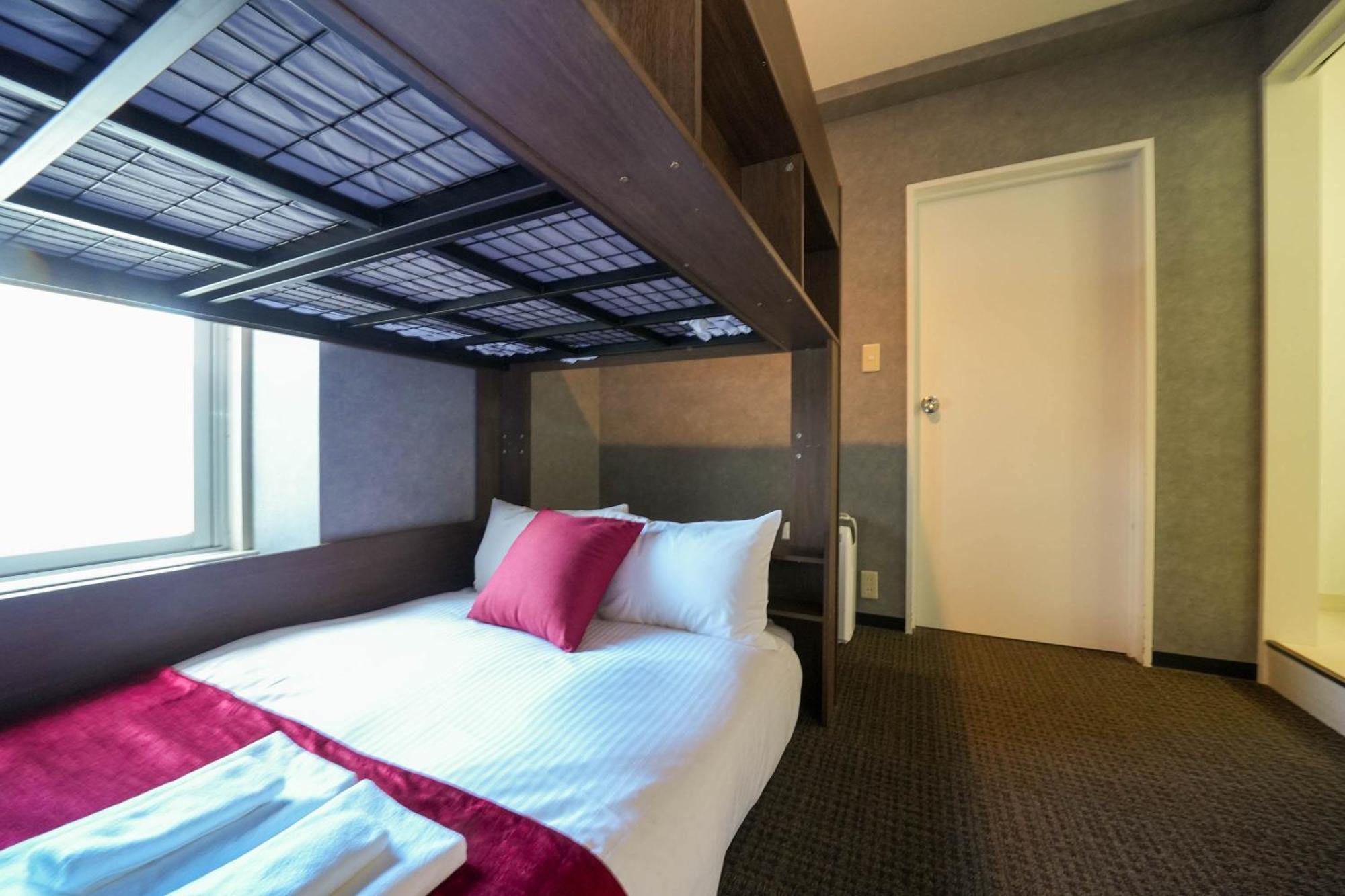 Stripe 3* Sapporo