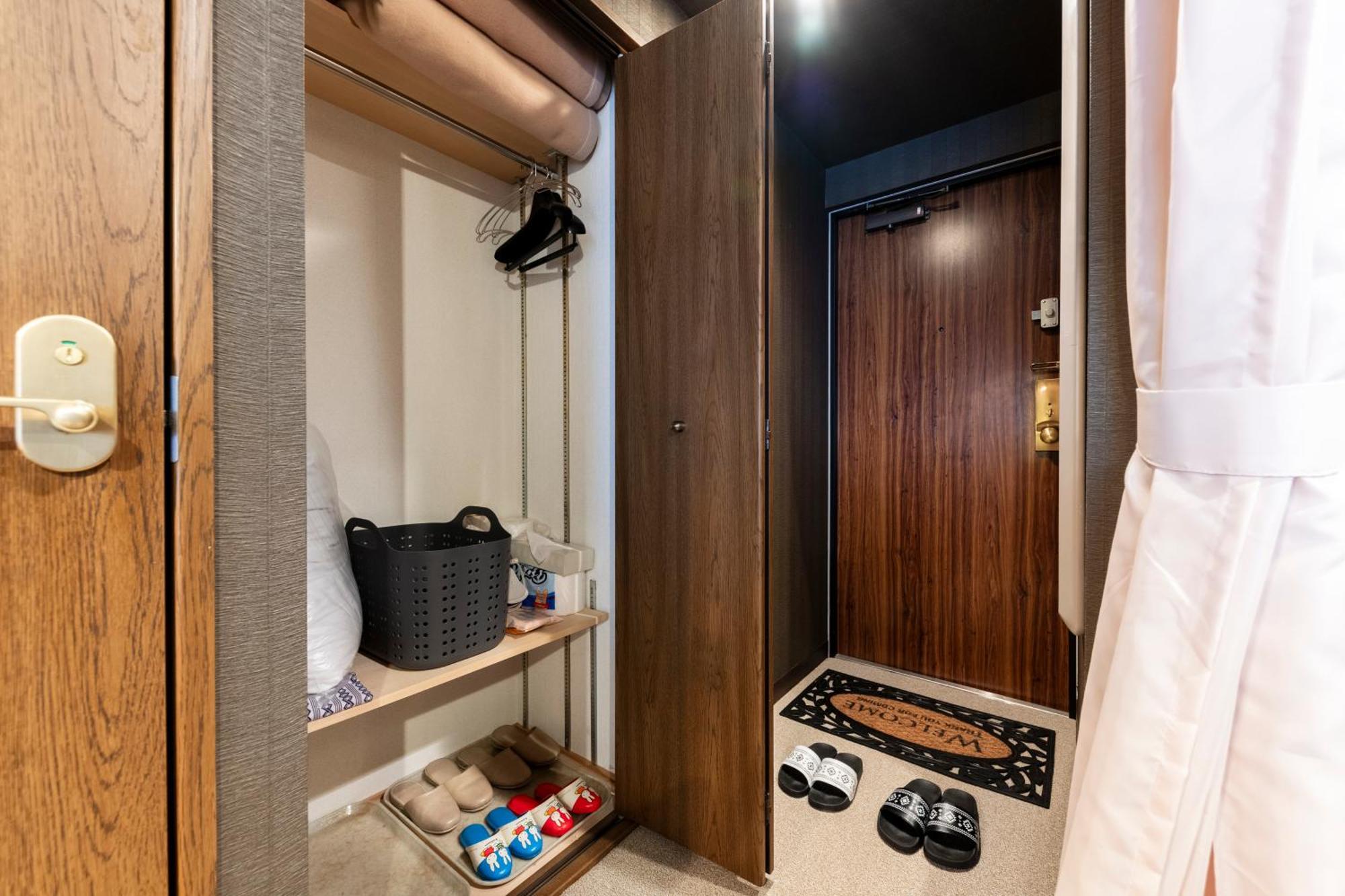 Few Days Condominium 205 Apartment *