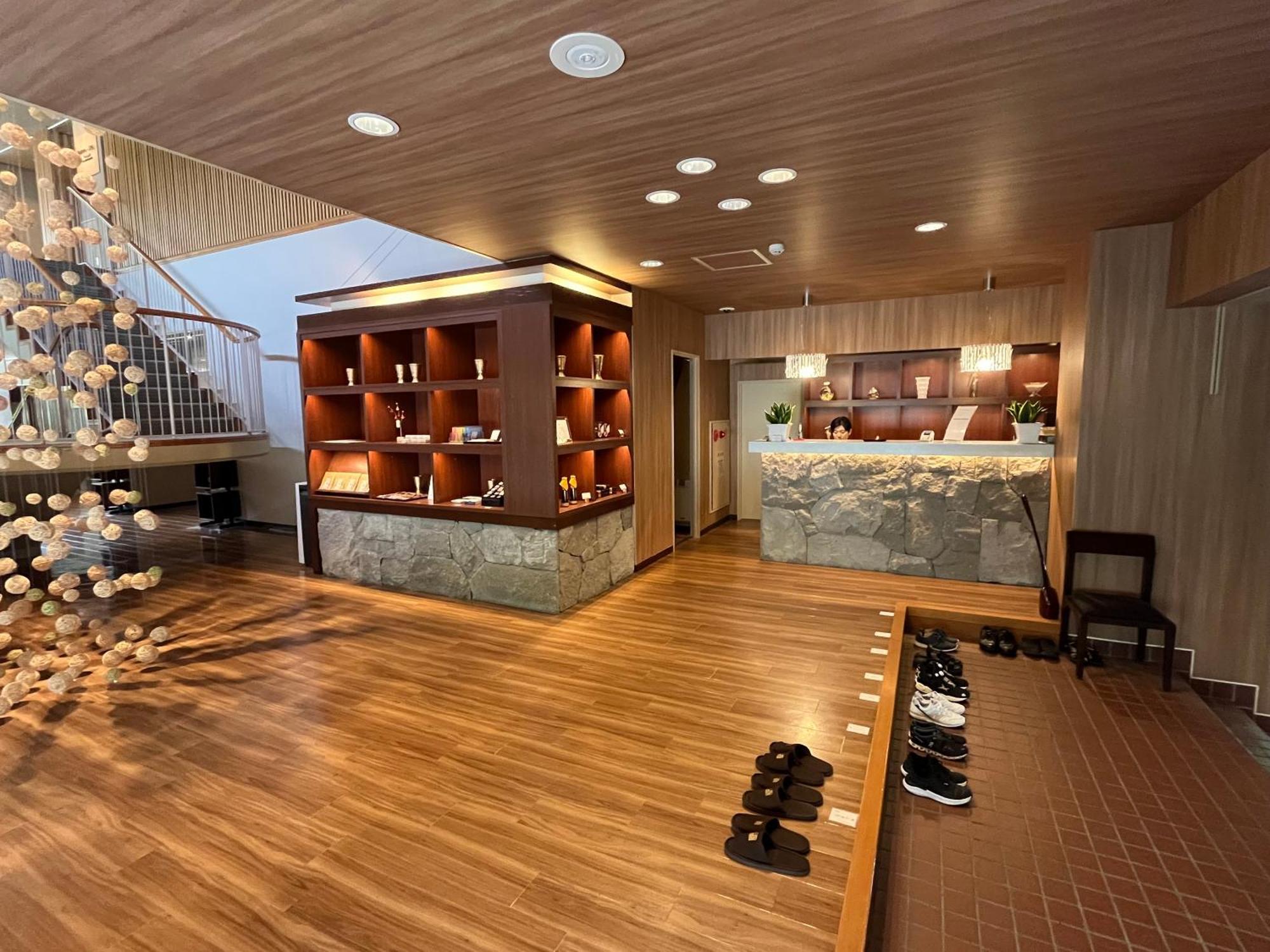 And Esthetique Suichokan-female&adult Only 4*