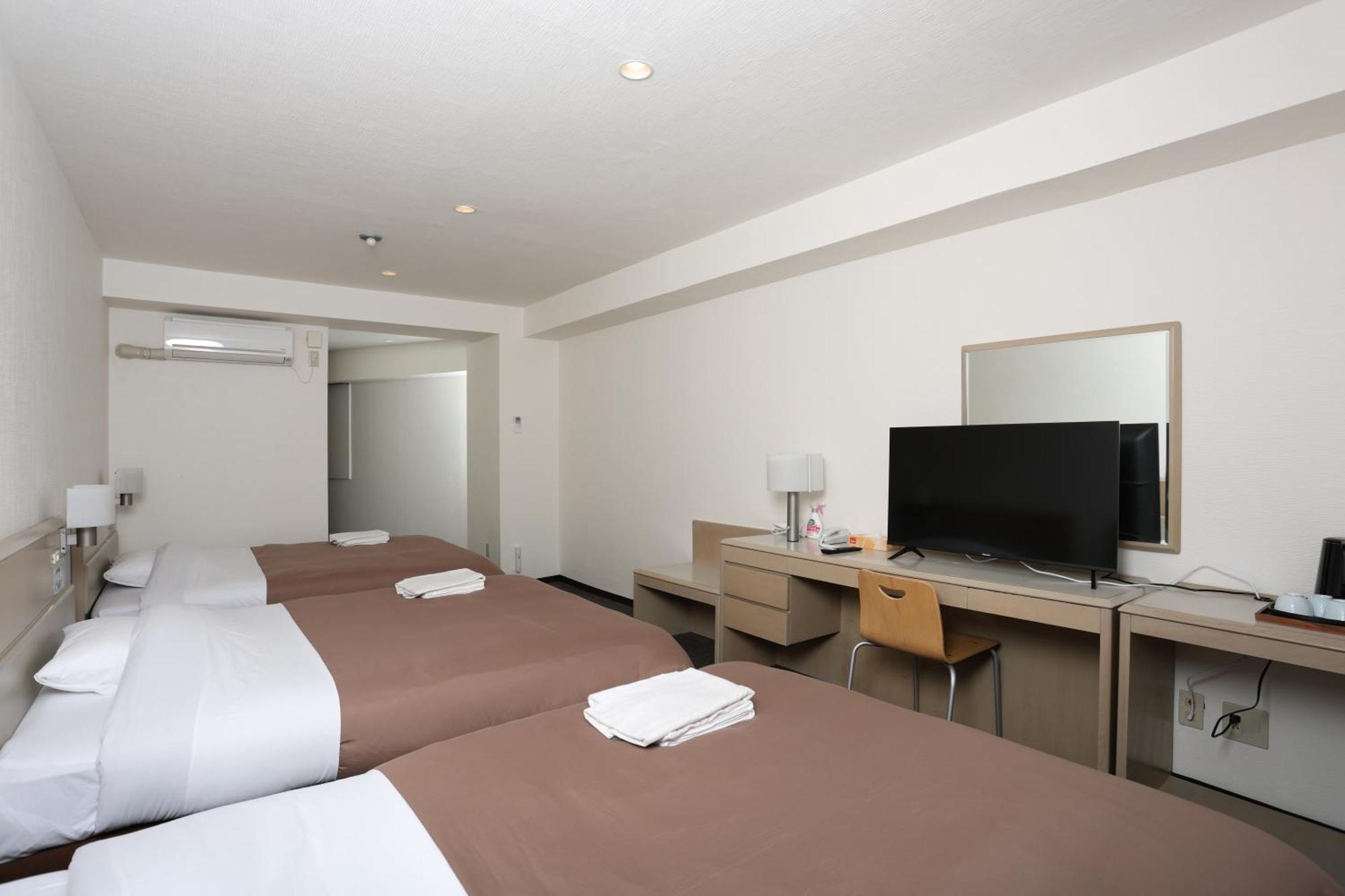Oriental Hotel