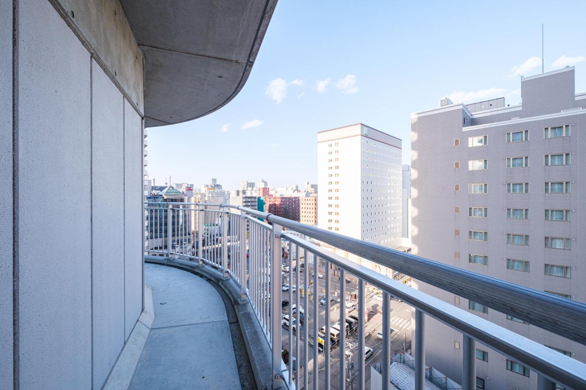 Apartment Ams Tower 1106
