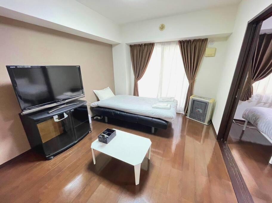 Sun Court Odori 702 Apartment *