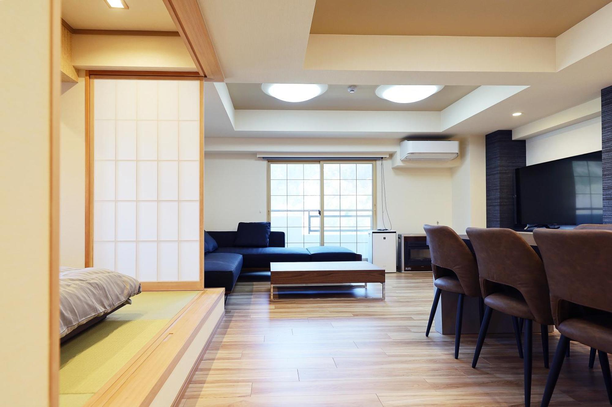 -newopen-molinhotels702-sapporoonsenstory-1l2room K-bed1&w-bed3 8persons * Sapporo