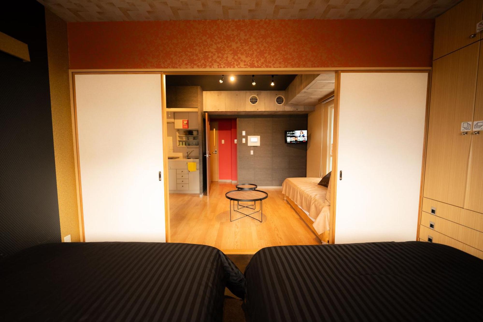 Biosvilla522-sapporo Susukino Night- 1room W-beds2&s-beds2 6persons Apartment