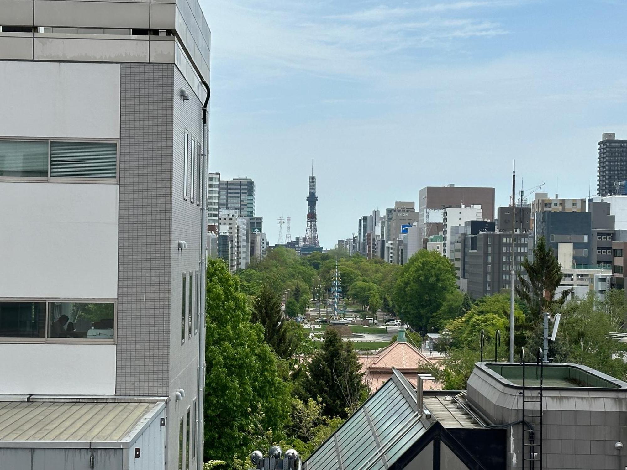 9-1広い室内で水廻りも綺麗 ｻｰﾋﾞｽｱﾊﾟｰﾄﾒﾝﾄ札幌大通西14 ﾈｯﾄ使い放題 * Sapporo