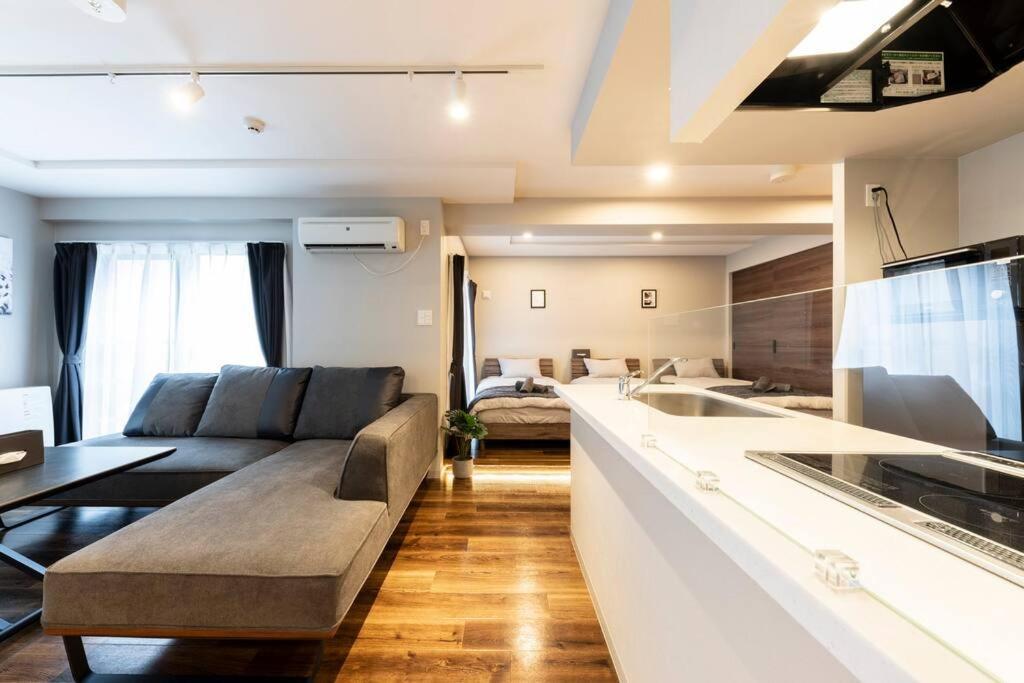 Noble Apartment