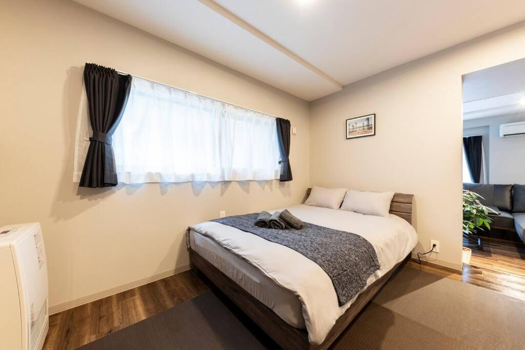 Noble Apartment *