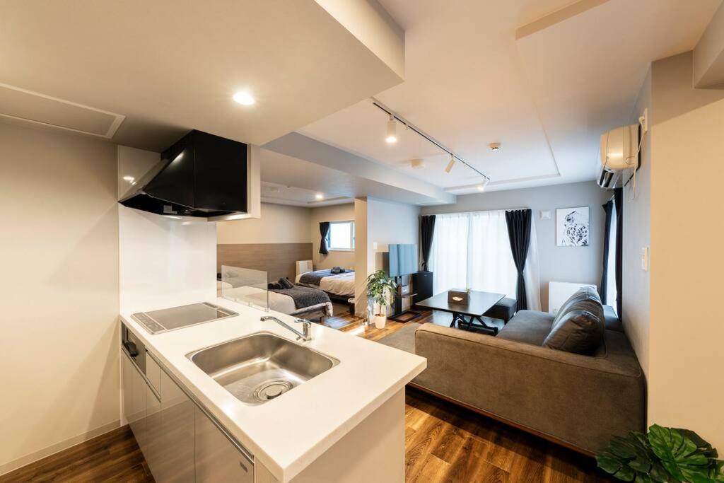 Noble Apartment *