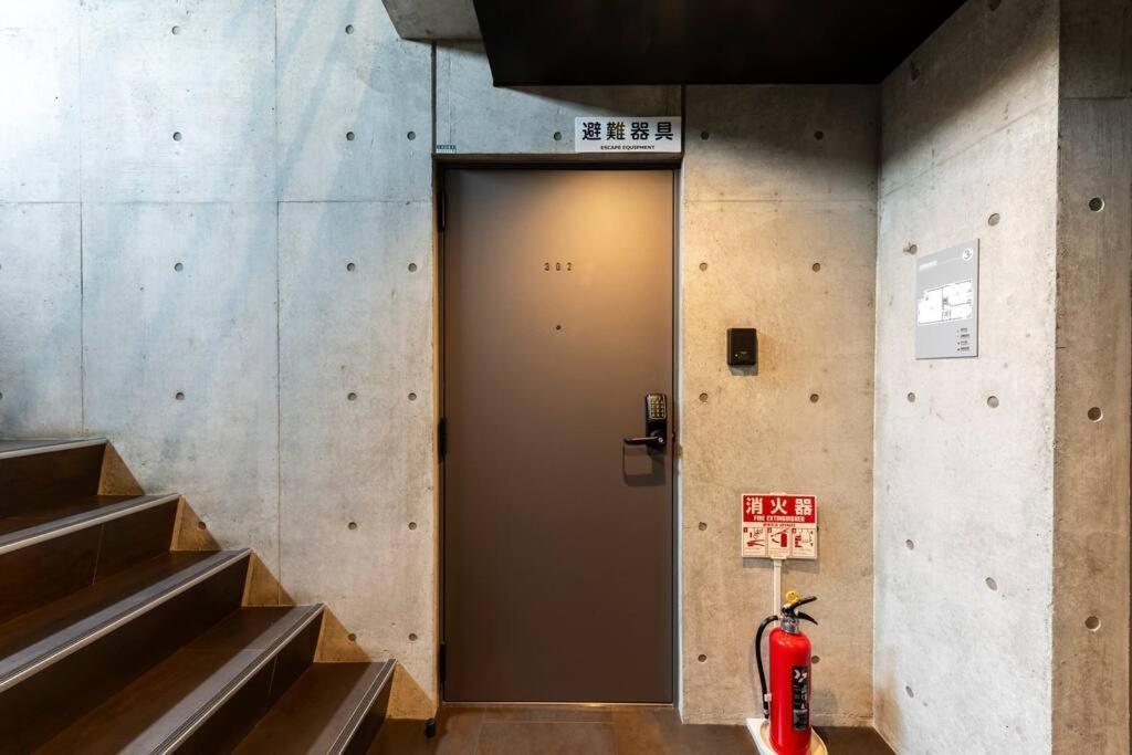 Noble Apartment *