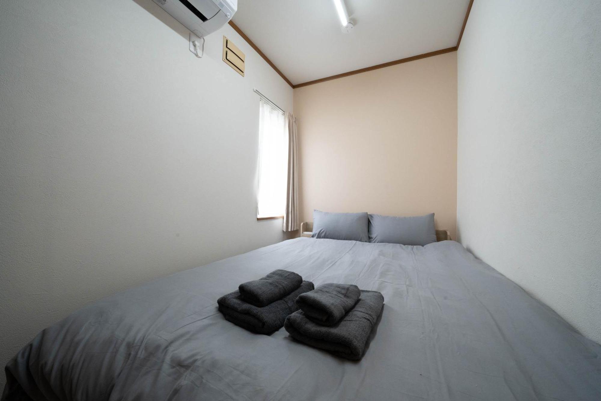 Lilac Apartment *