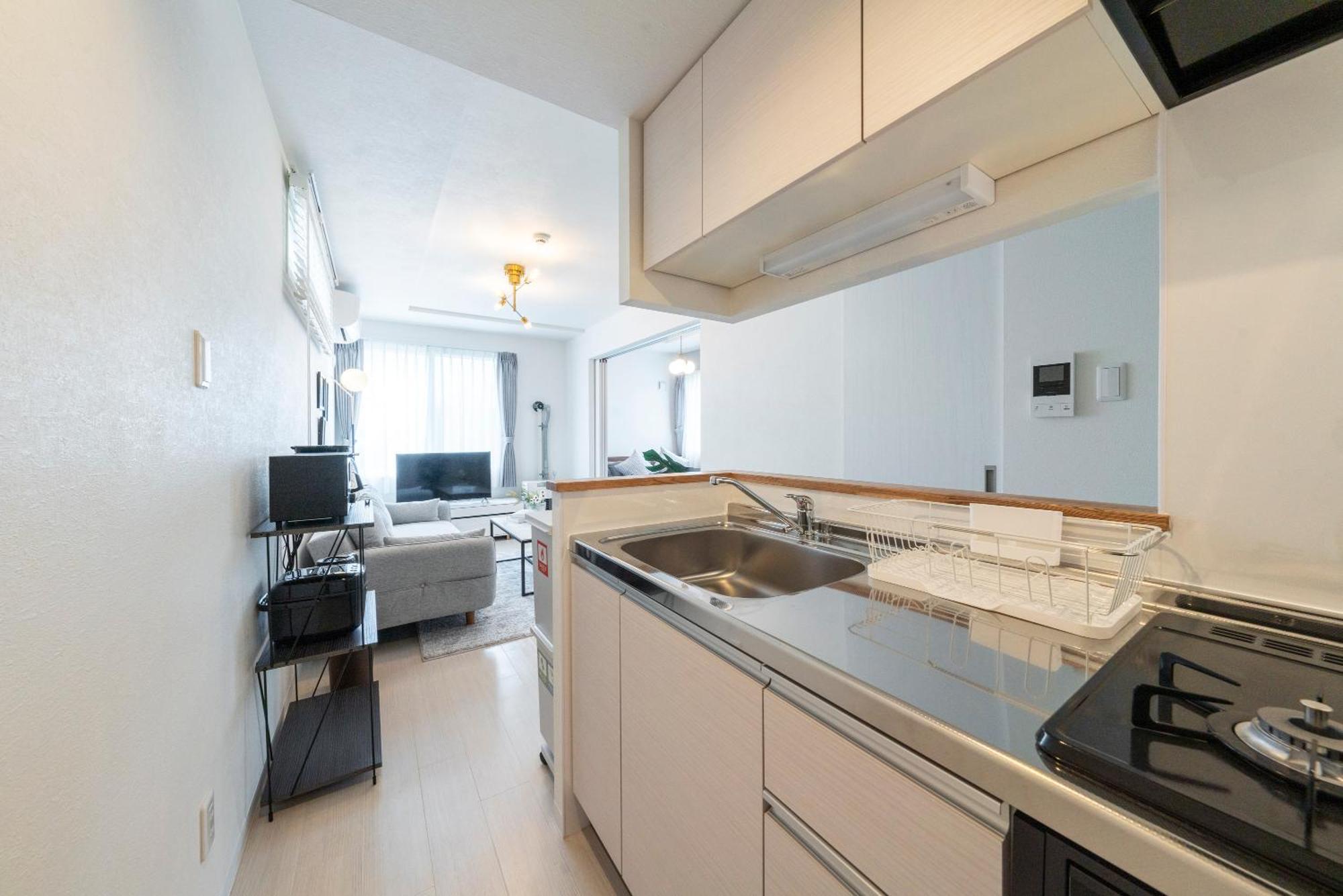 Apartment Utopia *