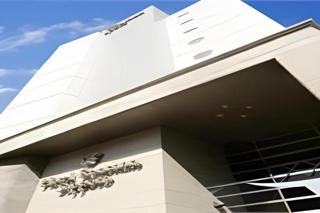 Ronshan Hotel 3*