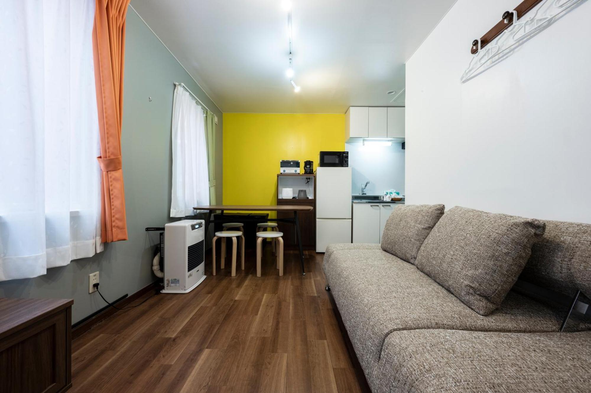 Rapture Apartment *