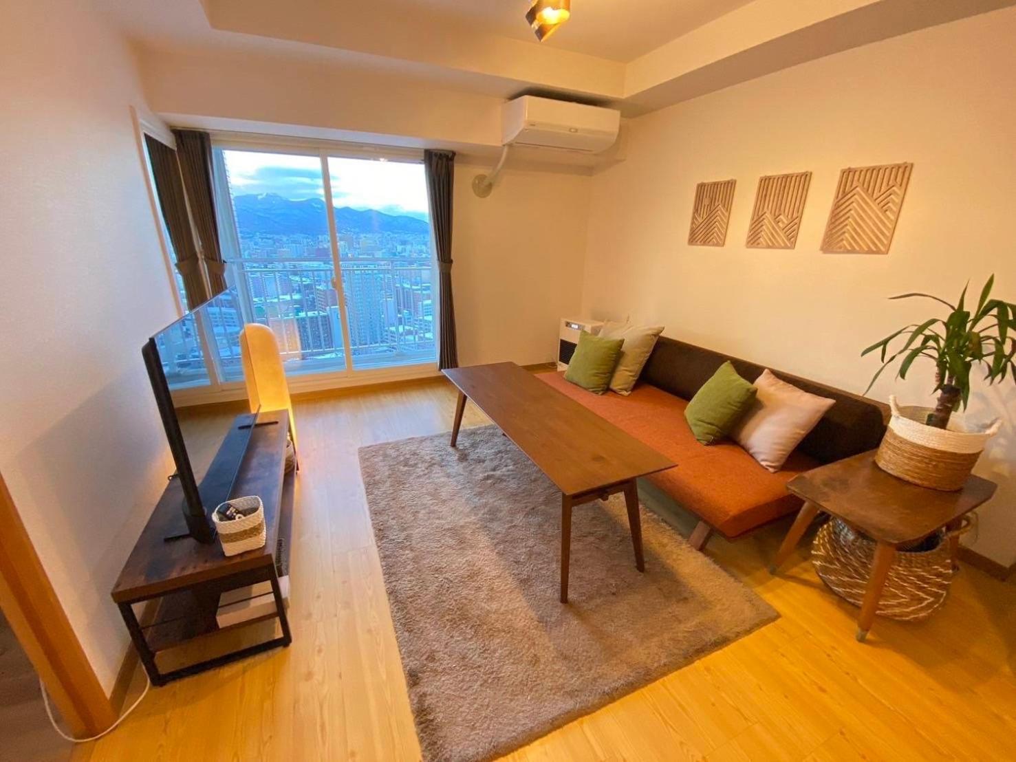 Apartment Ams Tower
