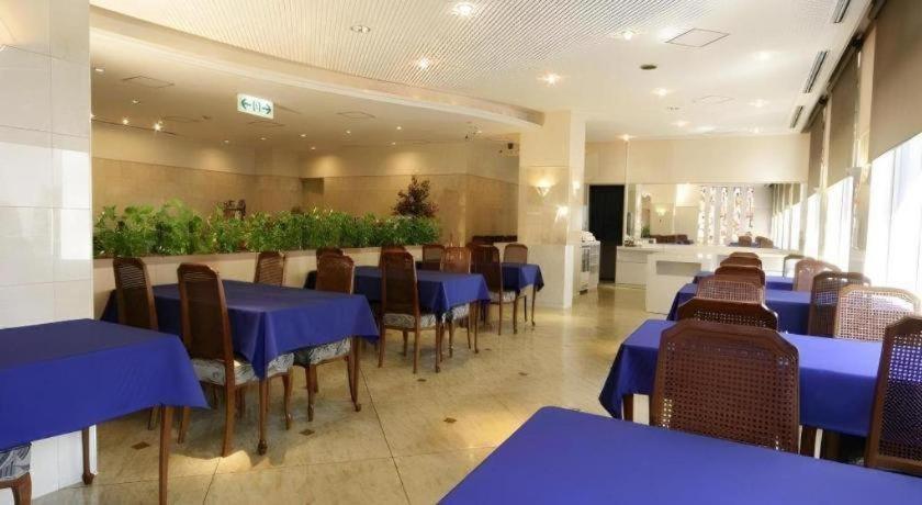 Hotel Ronshan 3*