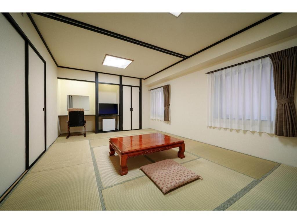 Ronshan Hotel 3*