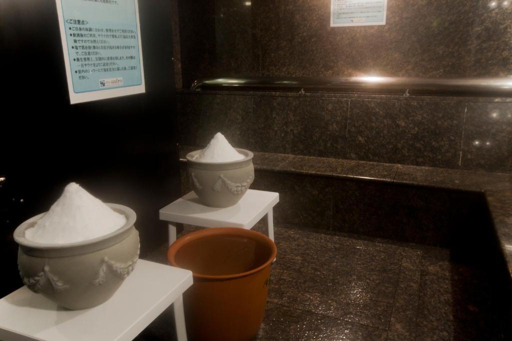 Capsule hotel Safro Sapporo